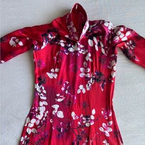 VIETNAMESE | Aó Dài Dress High Collar Red White Floral Rose Flower Traditional
